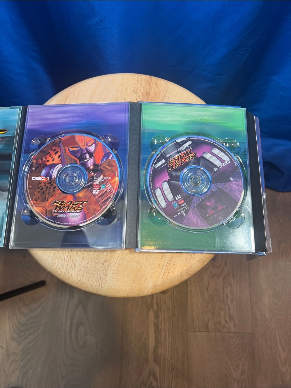 Beast Wars : The Complete First Season - Blue Hardcover DVD Set - Picture 5 of 5